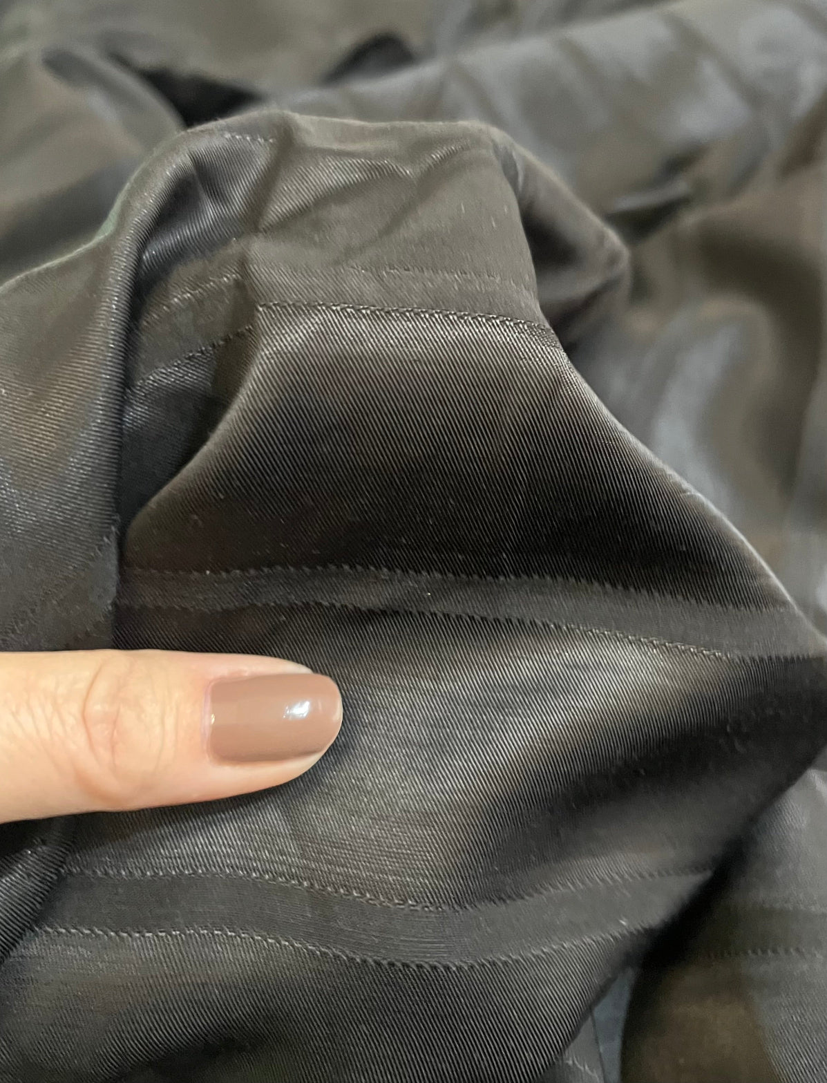 Viscolinho Maquinetado com acabamento acetinado Preto - R$ 59,90/metto