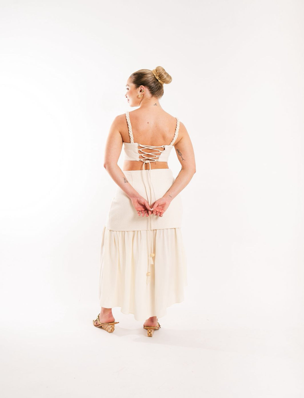 Crepe de viscose Creme - de R$ 39,90 por R$ 19,90/metro