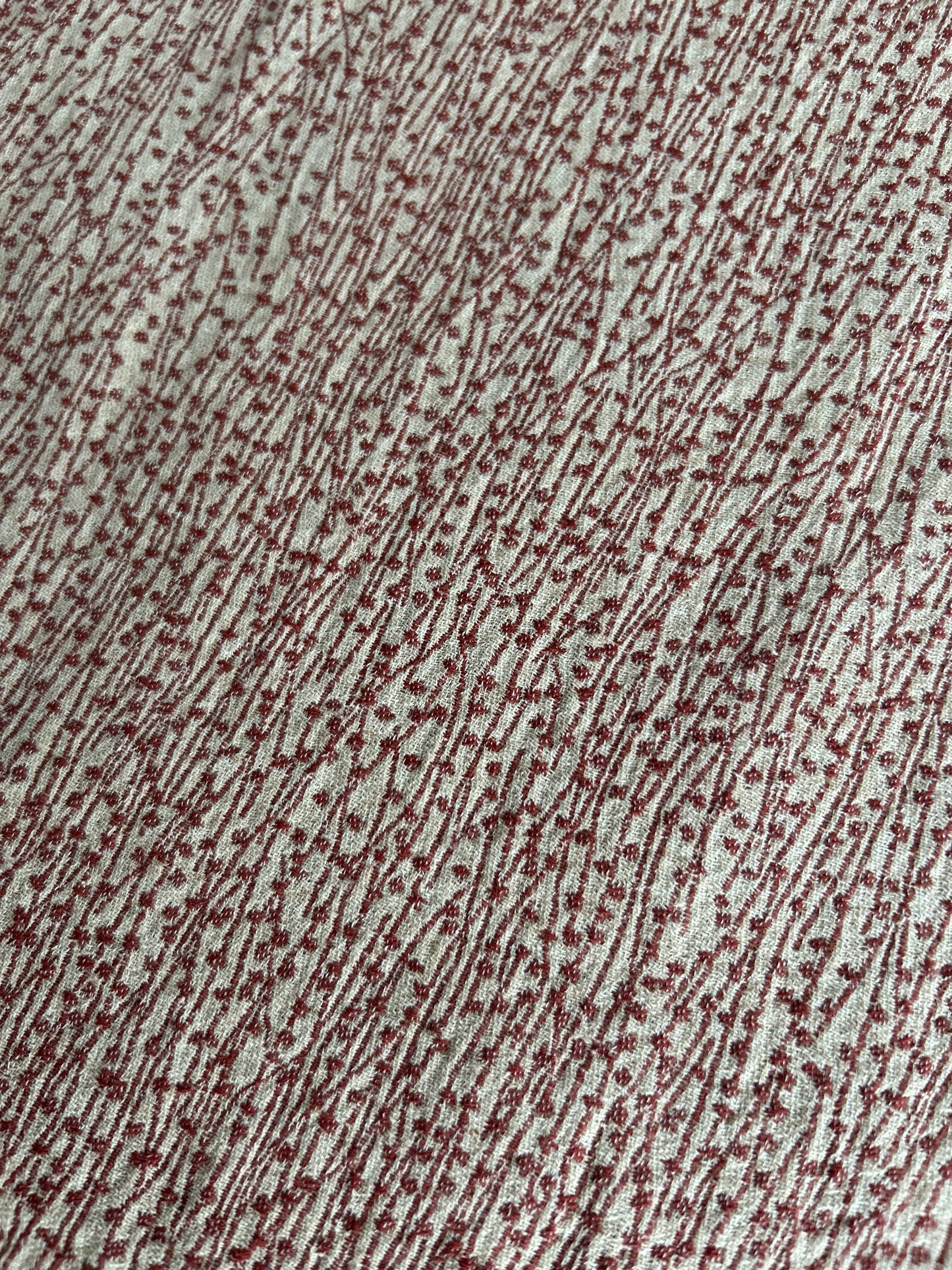 Jacquard Garoa Vinho - R$ 79,90/metro