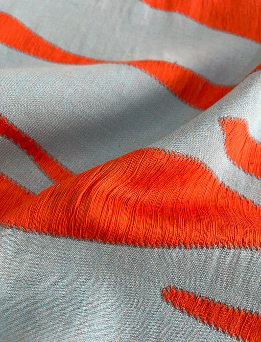 Jacquard Franjas Azul com Coral - R$ 129,90/metro