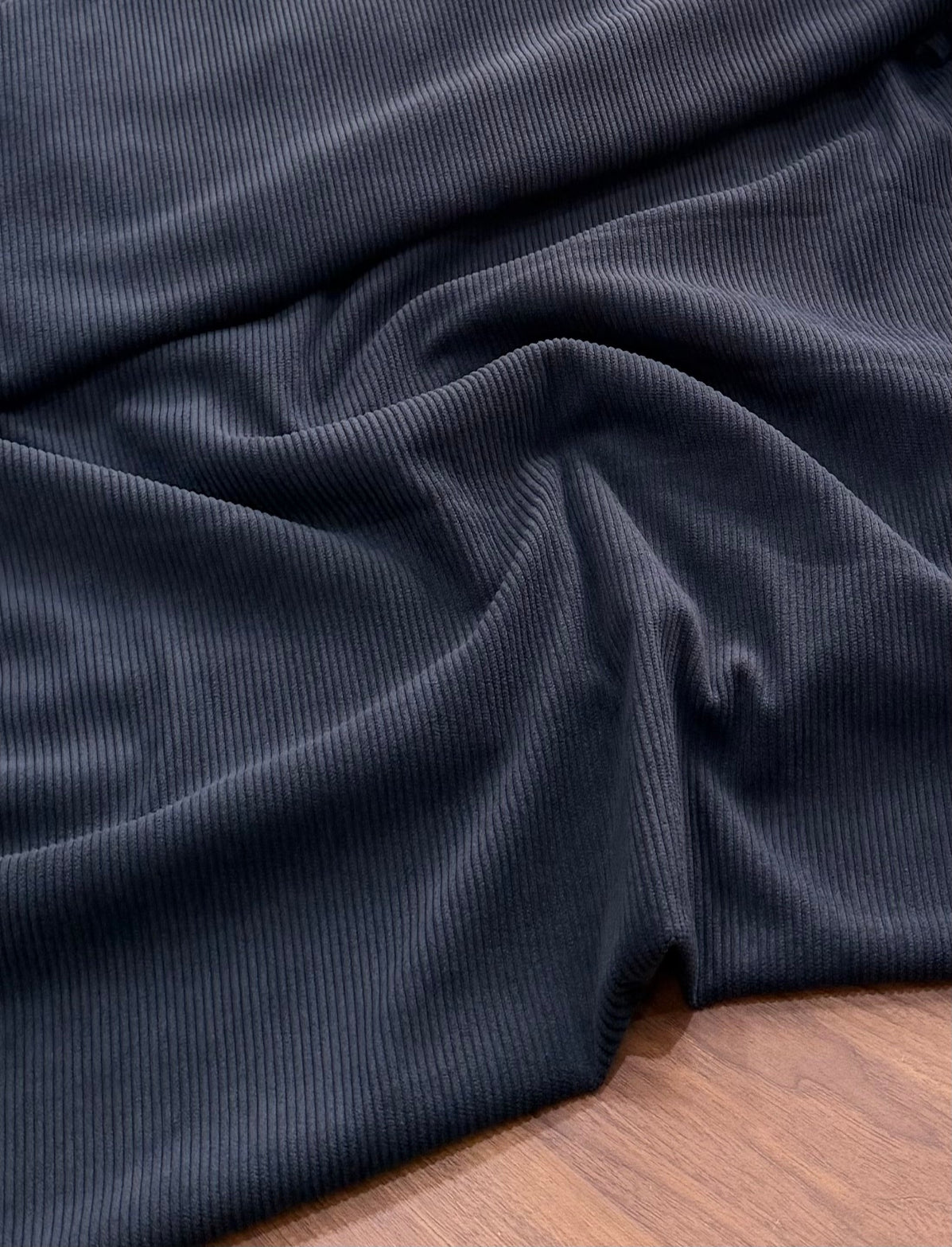 Veludo Cotelê Azul Navy - R$ 49,90/metro