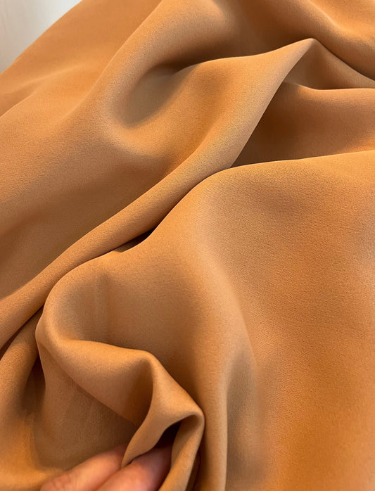 Crepe Patou de Acetato Nude Rosado- R$ 99,90/metro