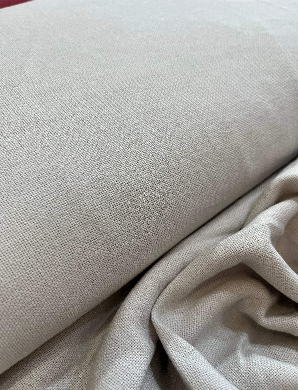 Linho com viscose encorpado Gelo Sustentável - R$ 69,90/metro