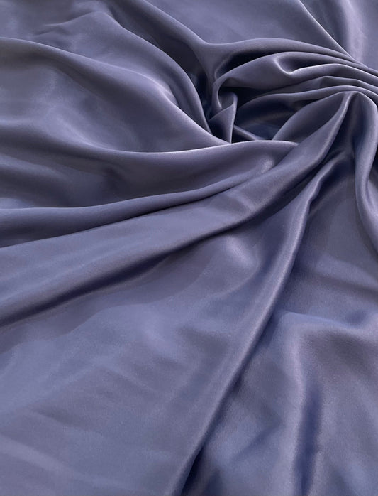 Crepe Patou de Acetato Marinho - R$ 99,90/metro