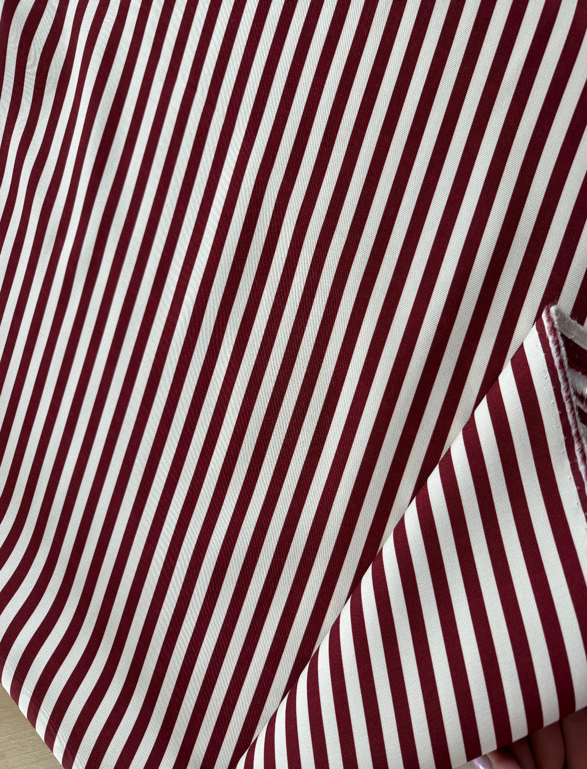 Tencel Estampado Listrado Vinho - R$ 49,90/metro