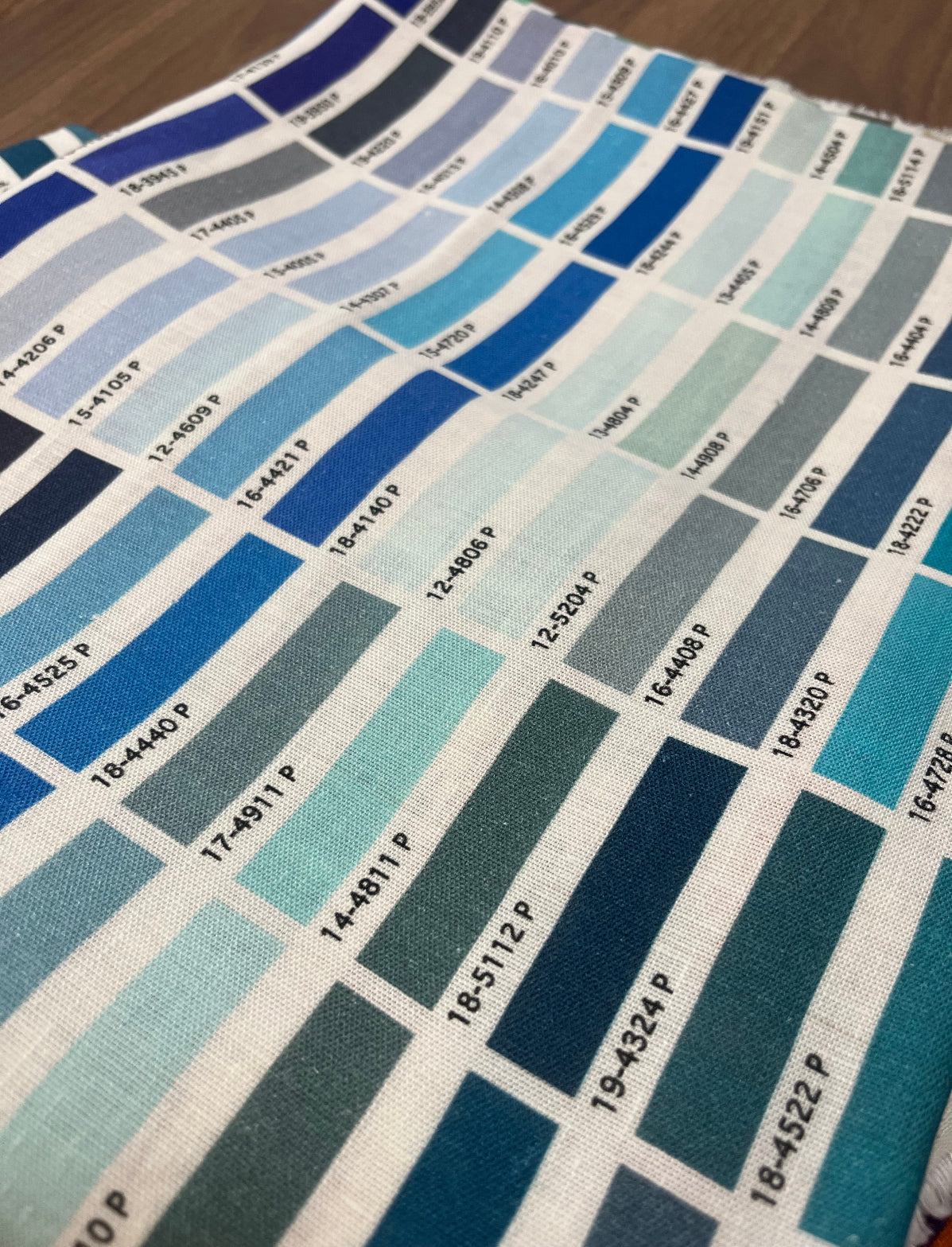 Pantone - Viscolinho (39,90 metro)