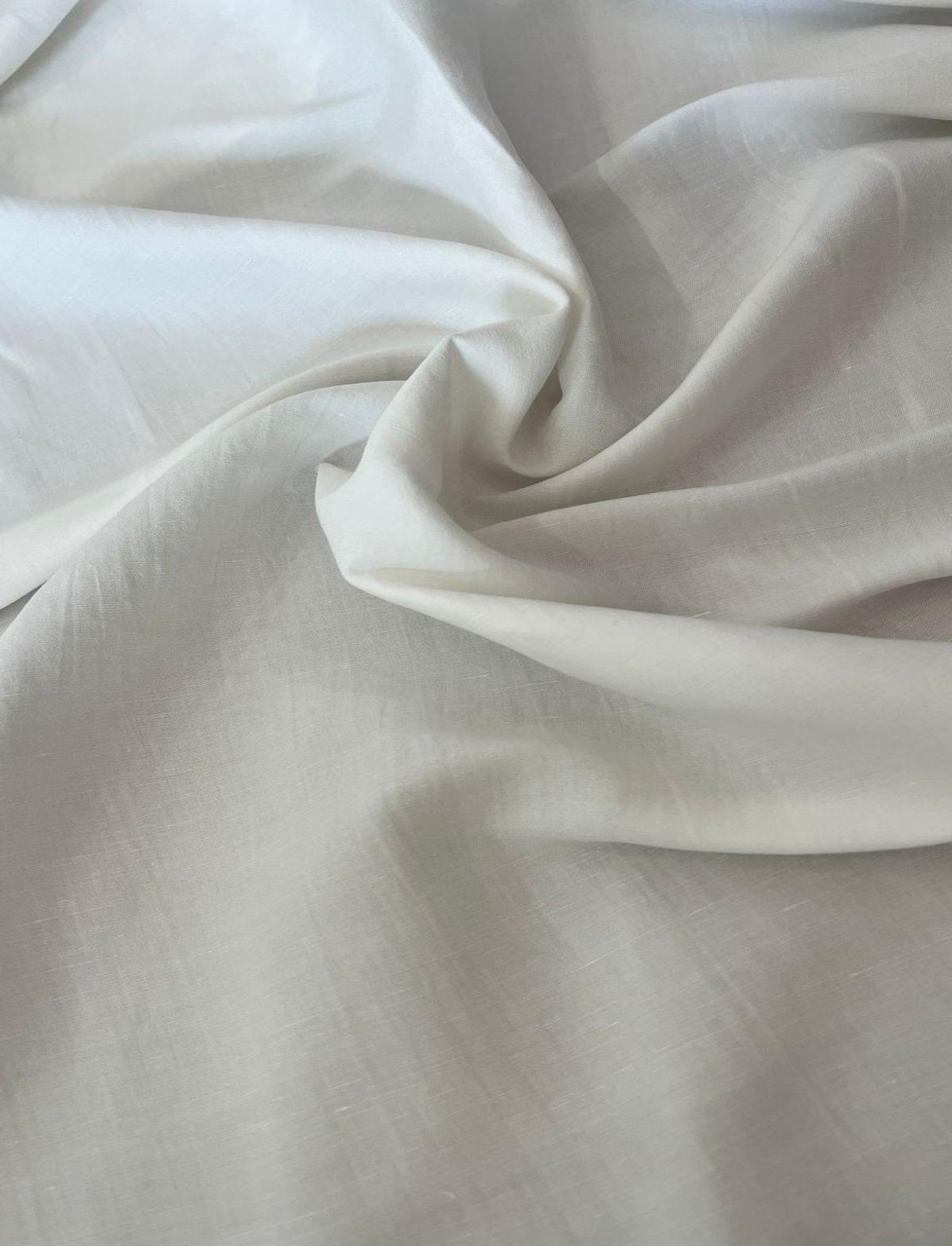 Viscose com cânhamo Off - 23% cânhamo 77% viscose - R$ 59,90/metro