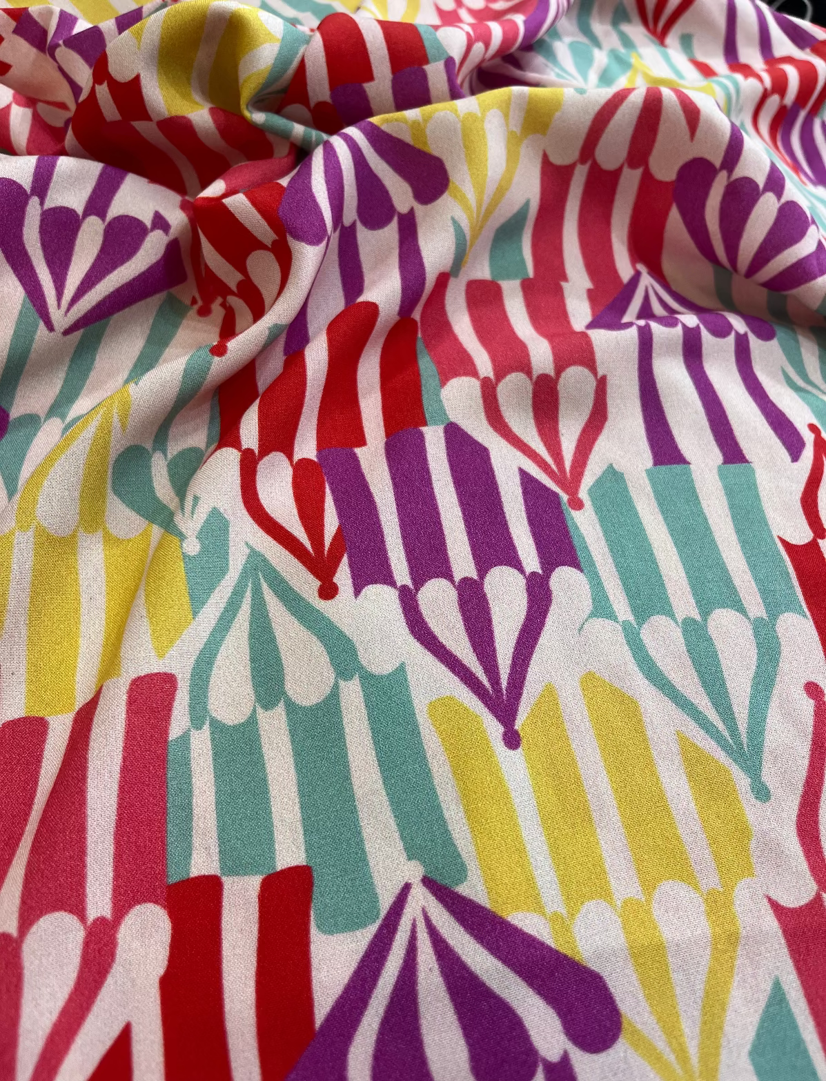 Banca 66 - Viscose Estampada