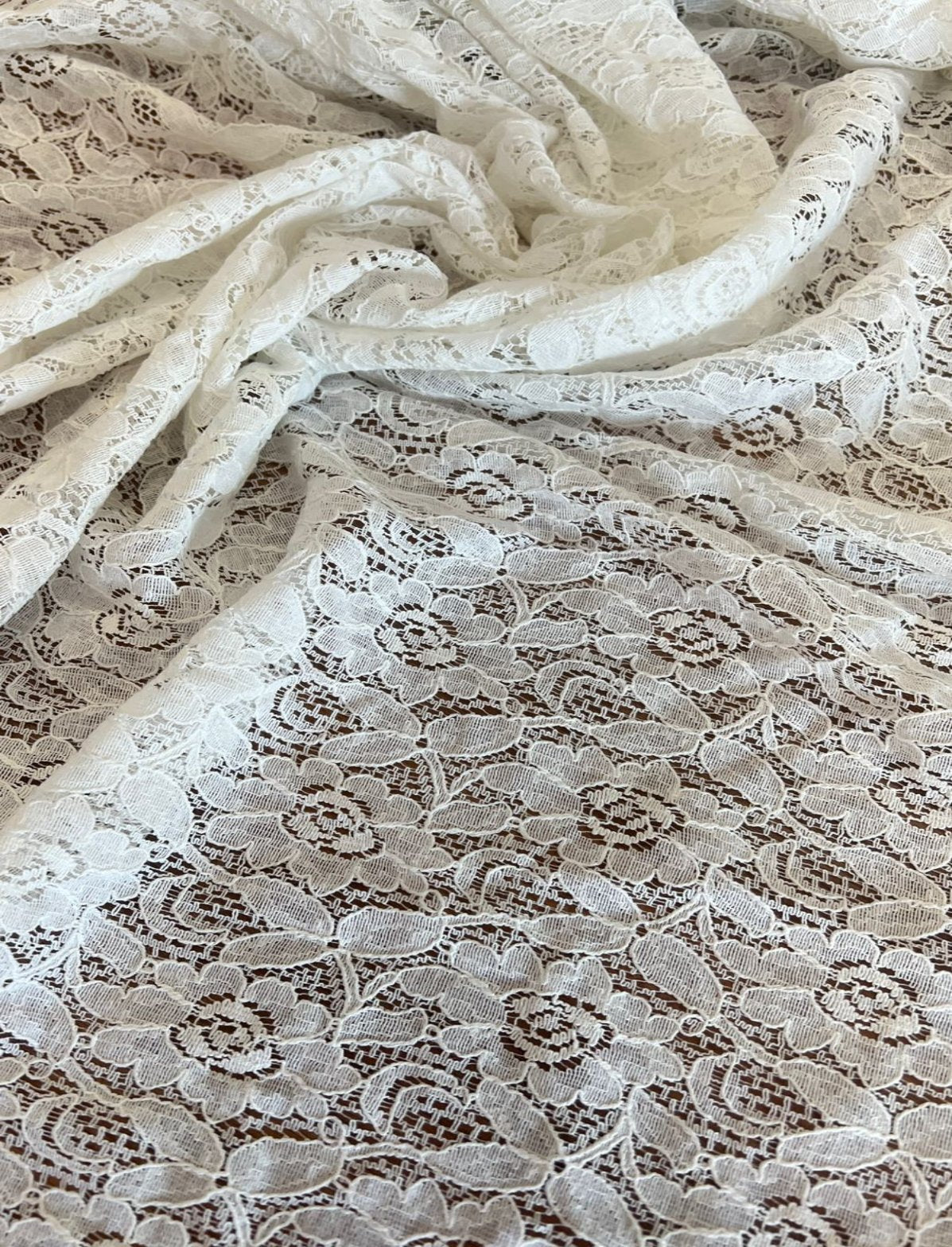 Renda Off White - R$ 29,90/metro