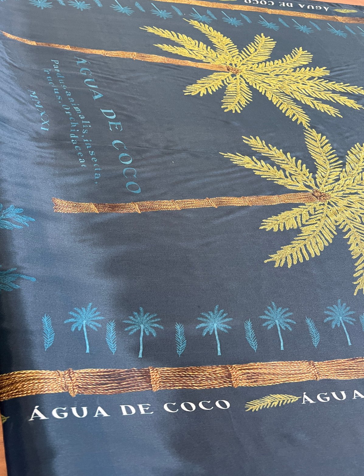 Seda Corte Kaftan - R$ 159,90/corte.