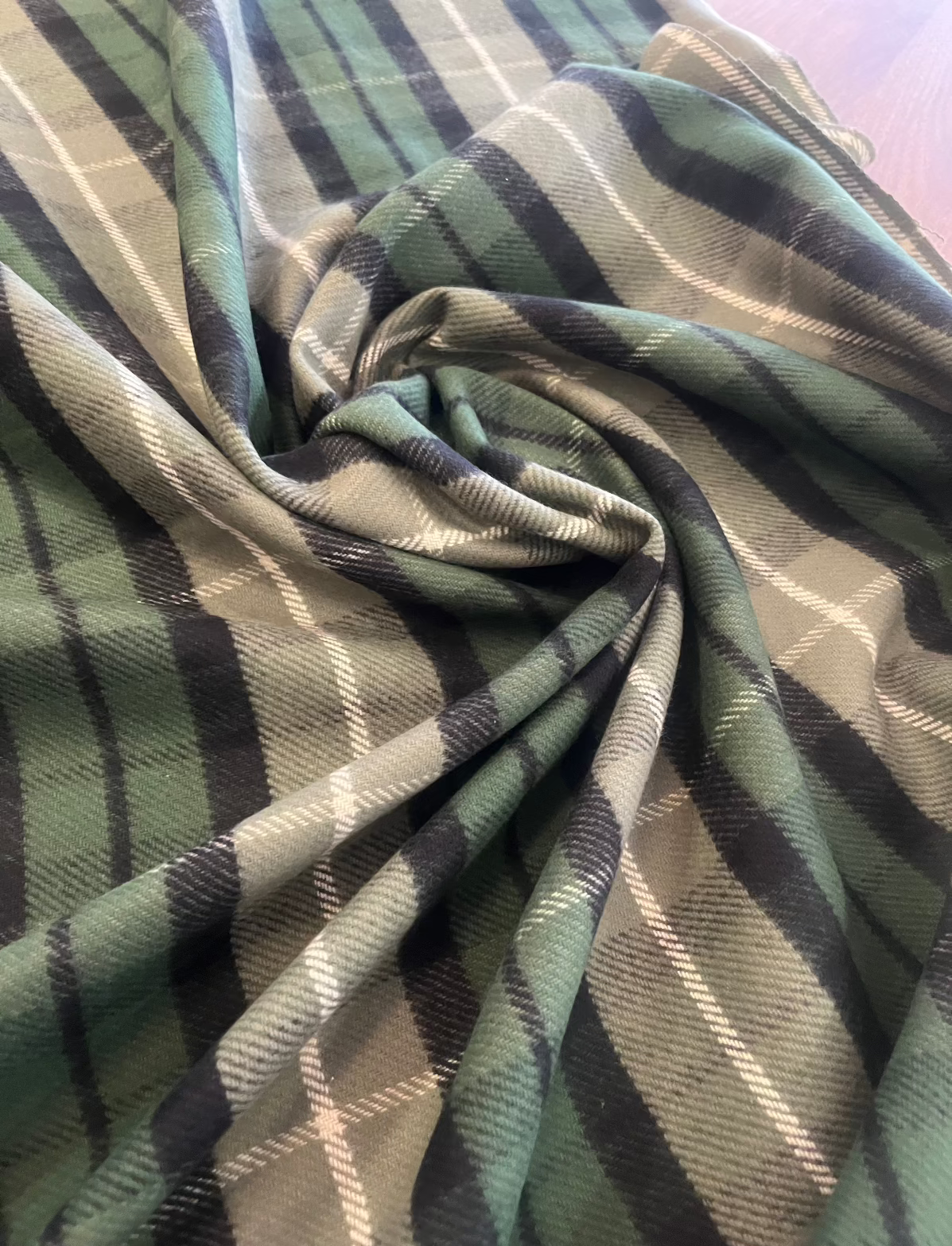 Flanela 100% Algodão Xadrez Verde - R$ 89,90/metro