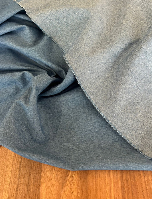 Chambray jeans Claro de algodão- R$ 49,90/metro