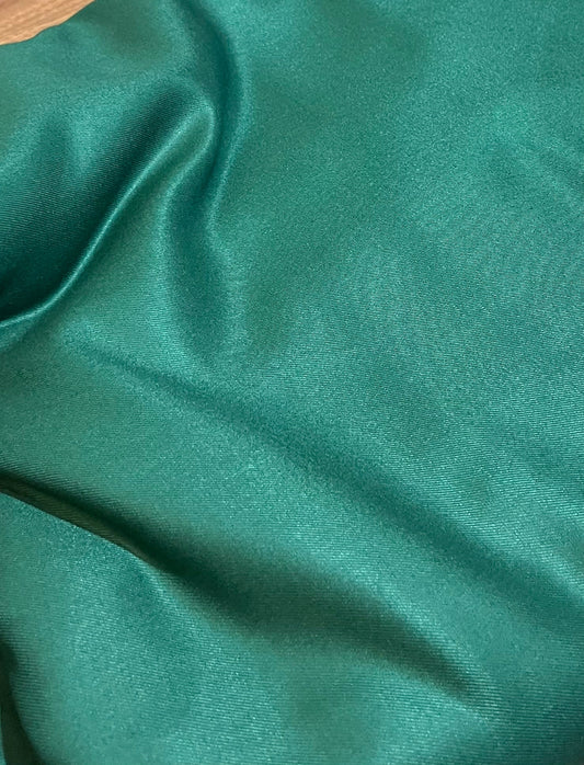 Viscose Cridélia Verde - R$ 49,90/metro.
