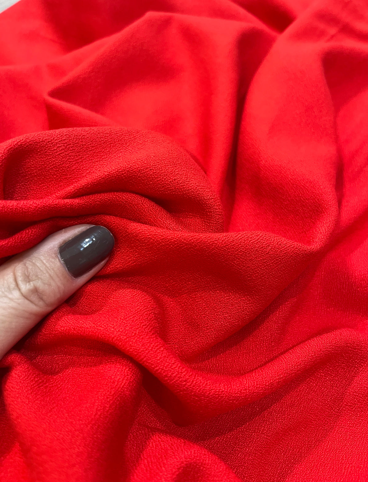 Crepe de viscose Encorpado - Vermelho - R$ 39,90/metro.