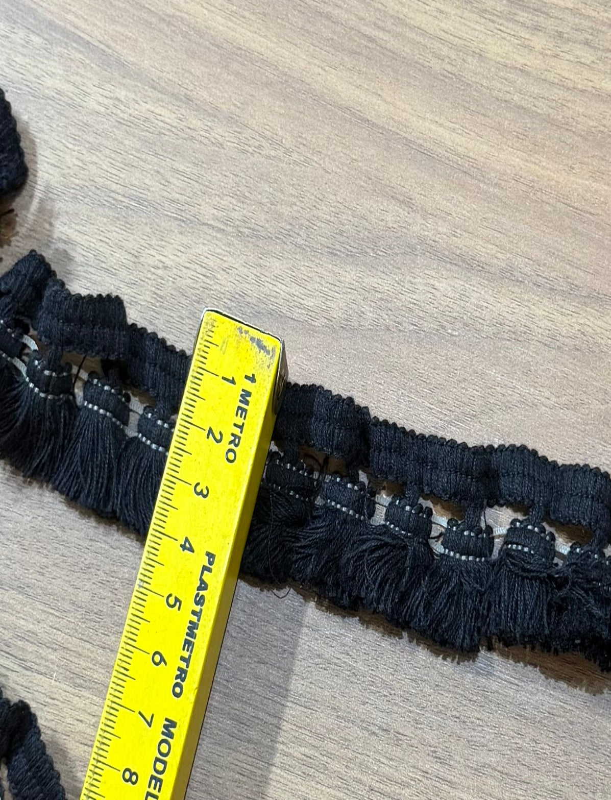 Franja Tassel Preto 4cm - R$ 25,00/metro