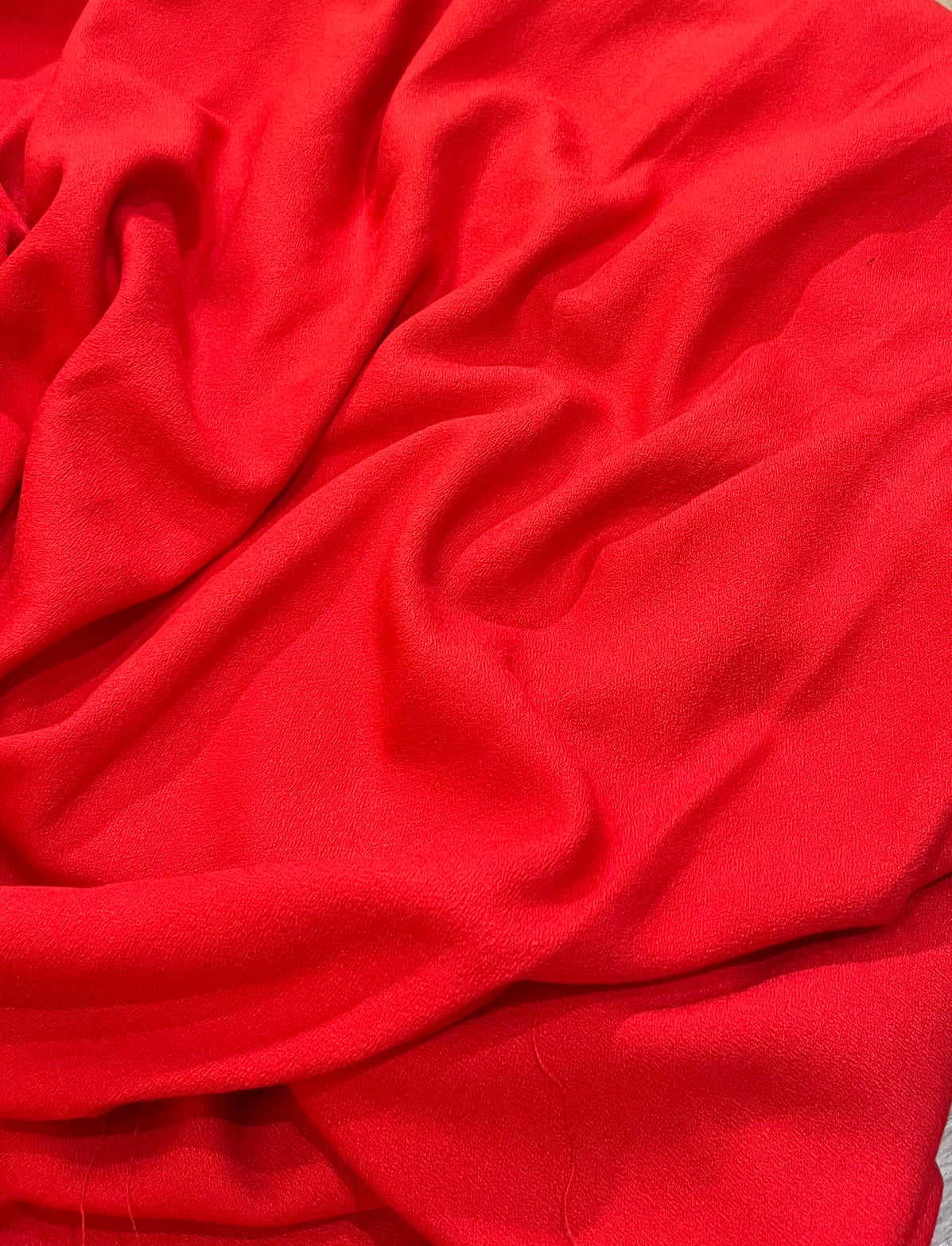 Crepe de viscose Encorpado - Vermelho - R$ 39,90/metro.