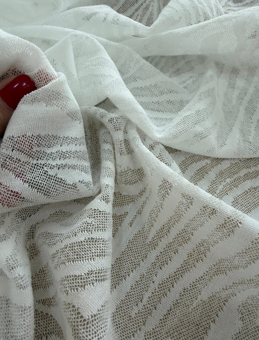 Tule Devorê branco - R$ 39,90/metro