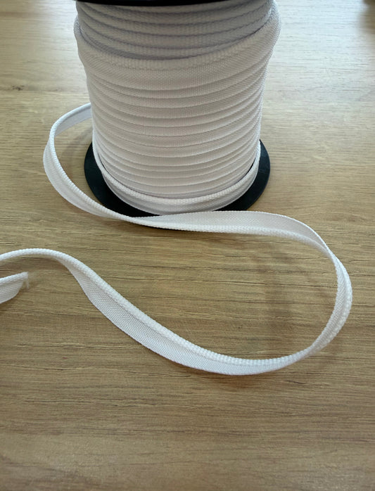 Vivo para acabamento poliéster 9mm Branco - R$ 1,00/metro