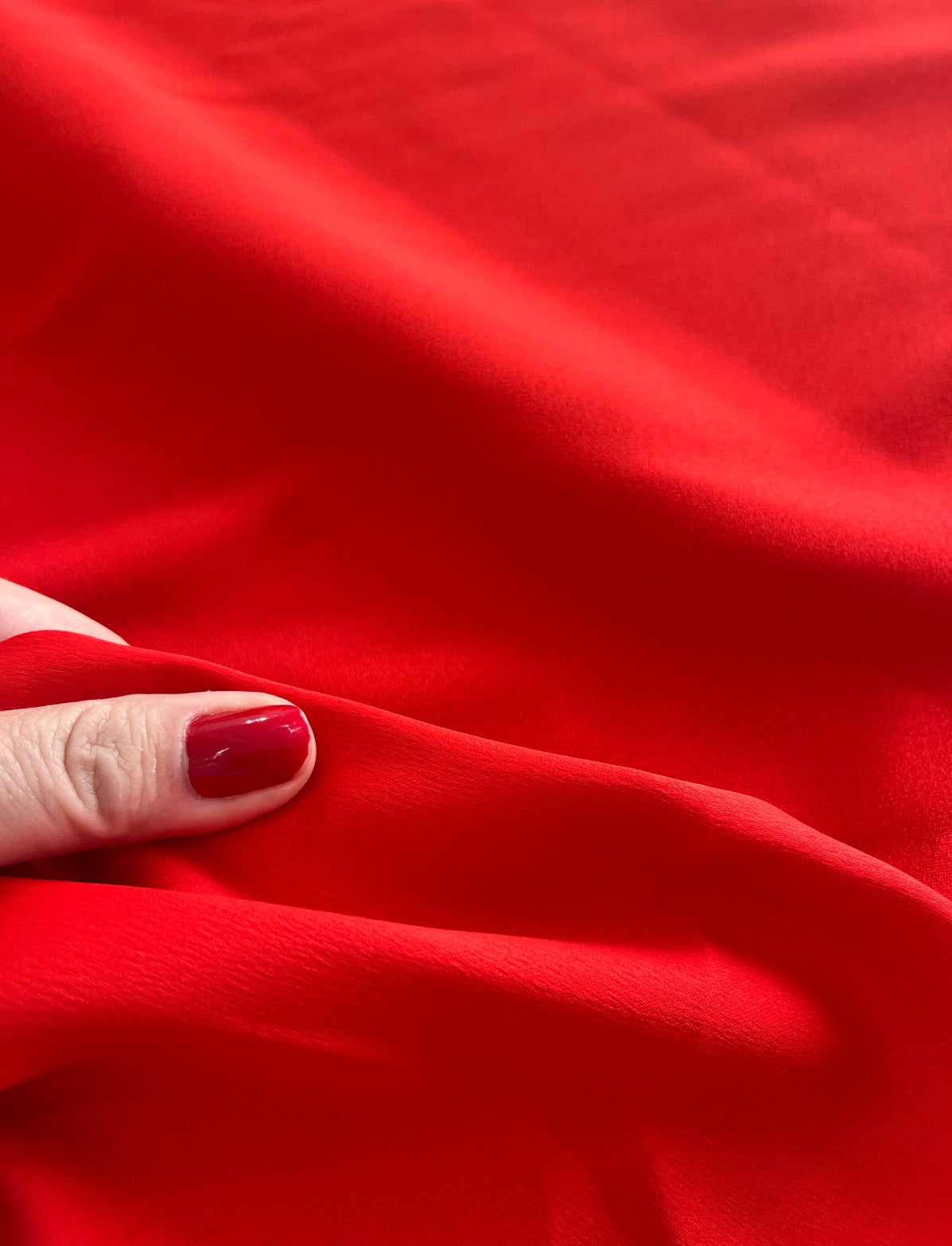 Crepe alfaiataria ( similar ao Patou) de poliéster Vermelho tomate - de R$ 49,90 por R$ 29,90/metro