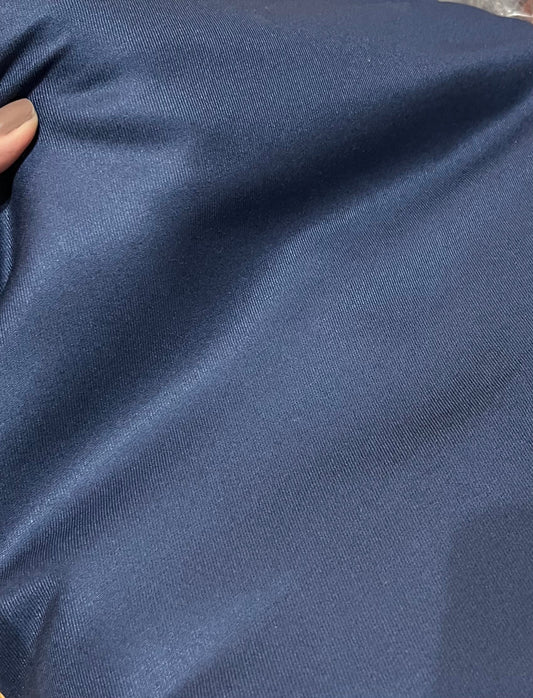 Viscose Cridélia Azul Marinho - R$ 49,90/metro