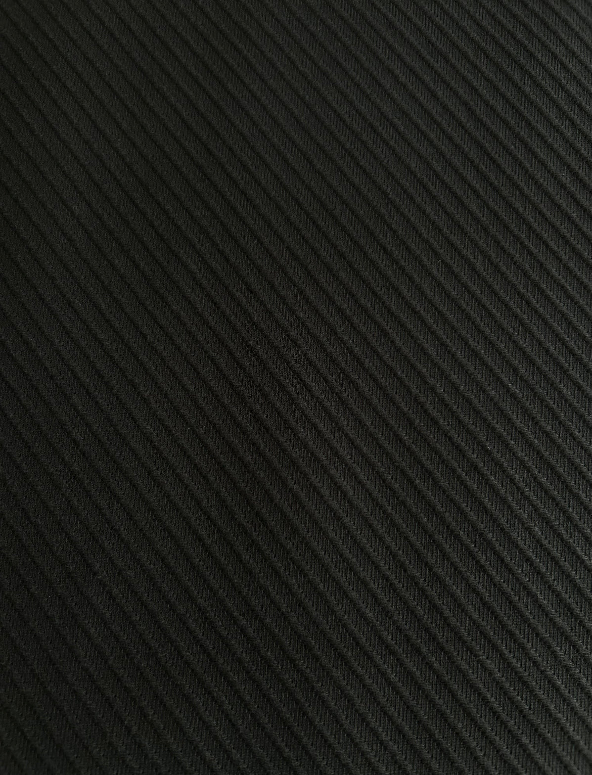 Algodão Maquinetado com efeito textura diagonal Preto