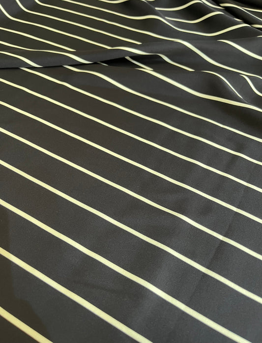 Viscose acetinada Listrada - R$ 49,90/metro