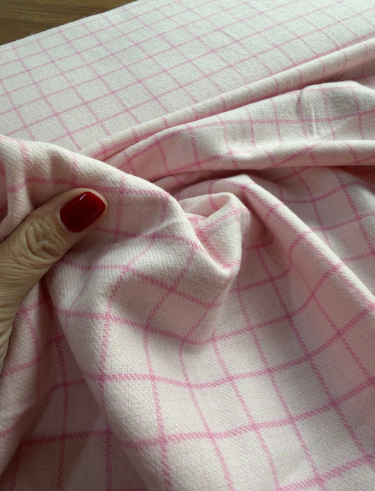 Flanela leve Xadrez Rosa - R$ 59,90/metro