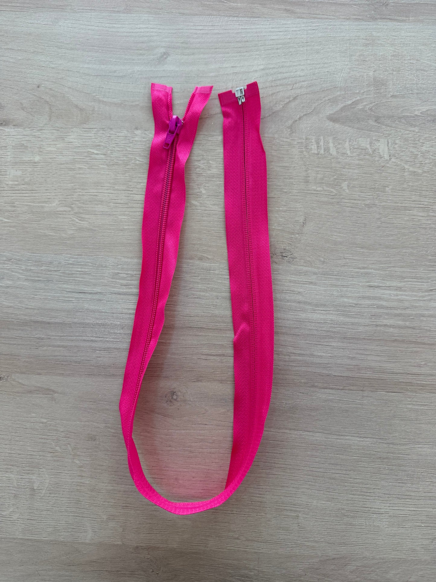 Zíper destacável Nylon Rosa pink 60cm - R$ 9,90