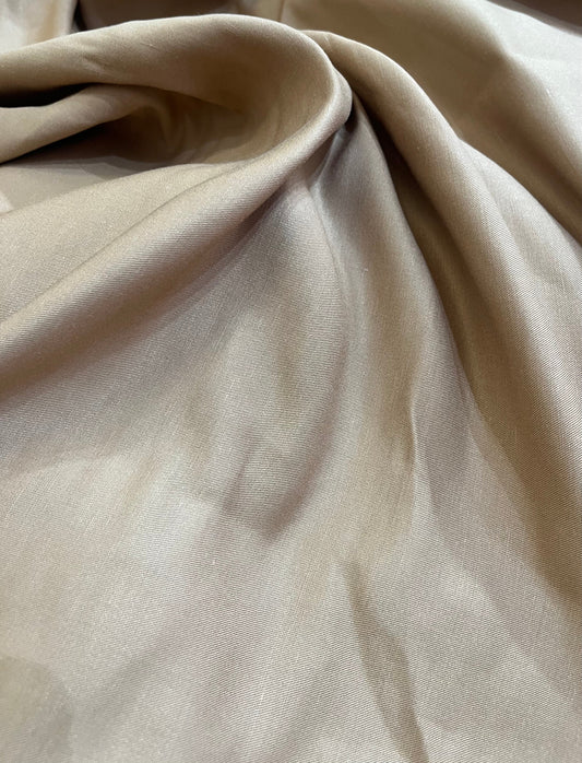 Alfaiataria de Cânhamo com viscose Camel - R$ 89,90/metro