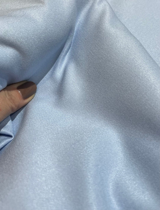 Viscose Cridélia Azul Céu - R$ 49,90/metro