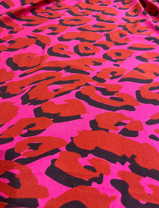 Moletinho estampado animal print - R$ 59,90/metro