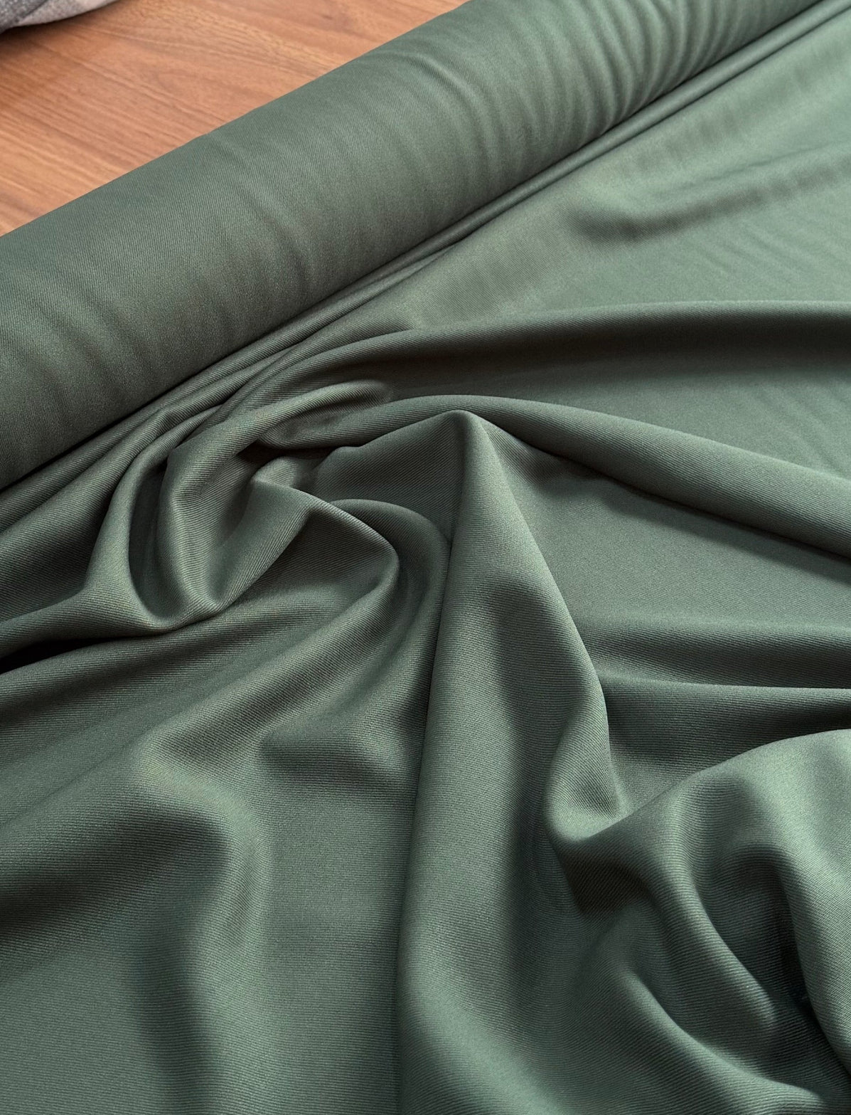 Viscose Cridélia Verde Musgo