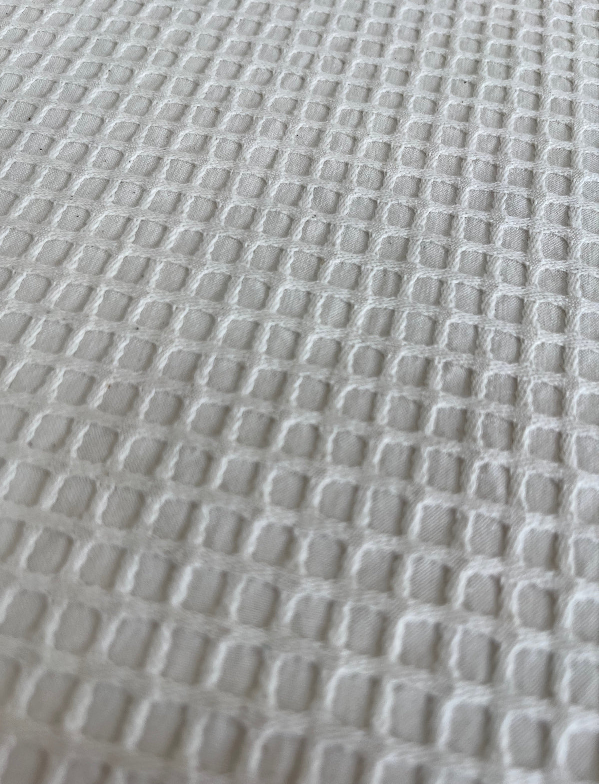 Algodão textura quadriculada Off - R$ 69,90 metro