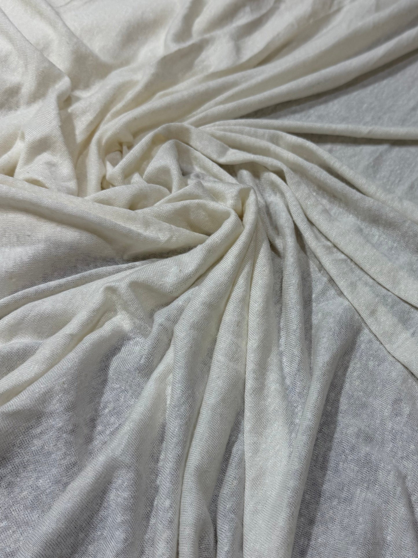 Malha podrinha de viscose com Linho Off - R$ 39,90/metro