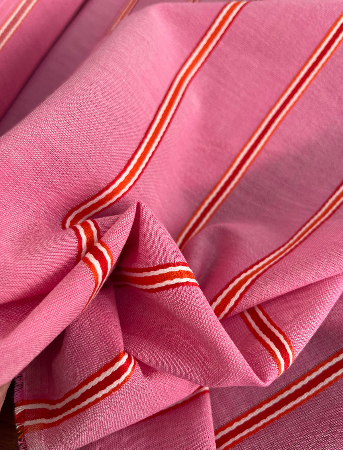 Camisaria Ratier Rosa - R$59,90/ metro