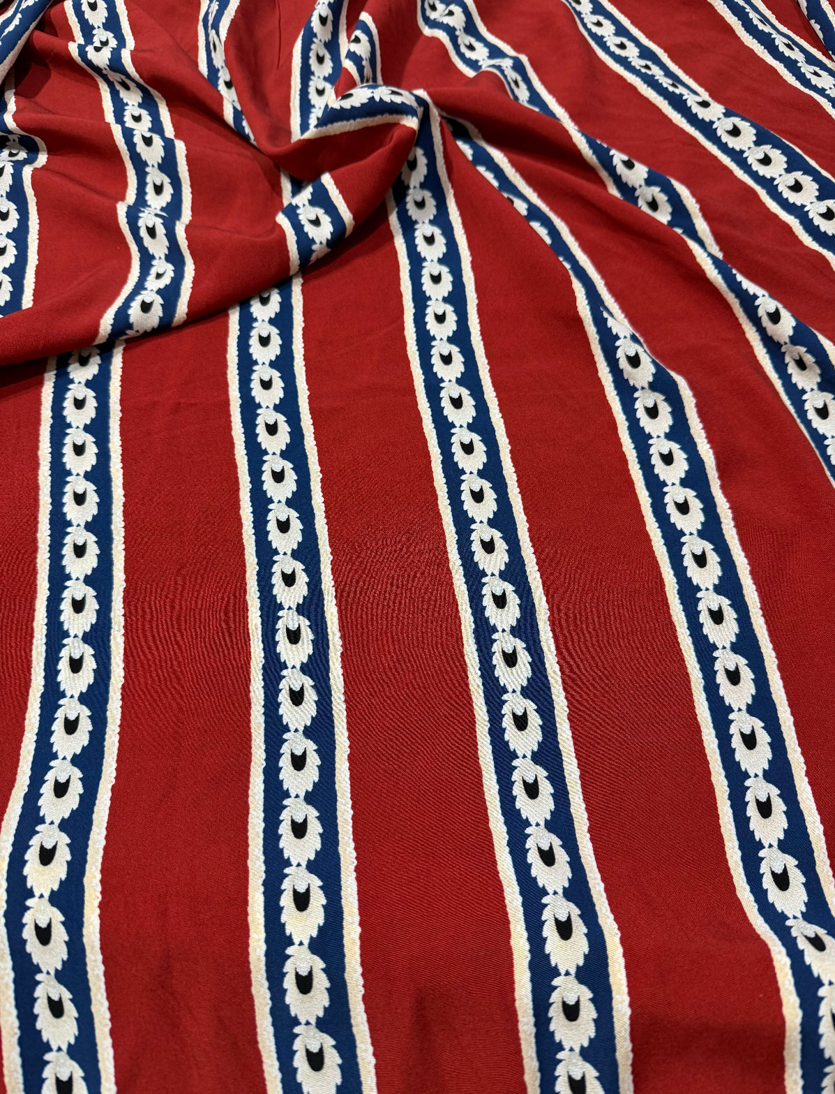 Banca 157- Viscose Estampada Exclusiva Corte 4,5 metros (R$29,90 o metro)