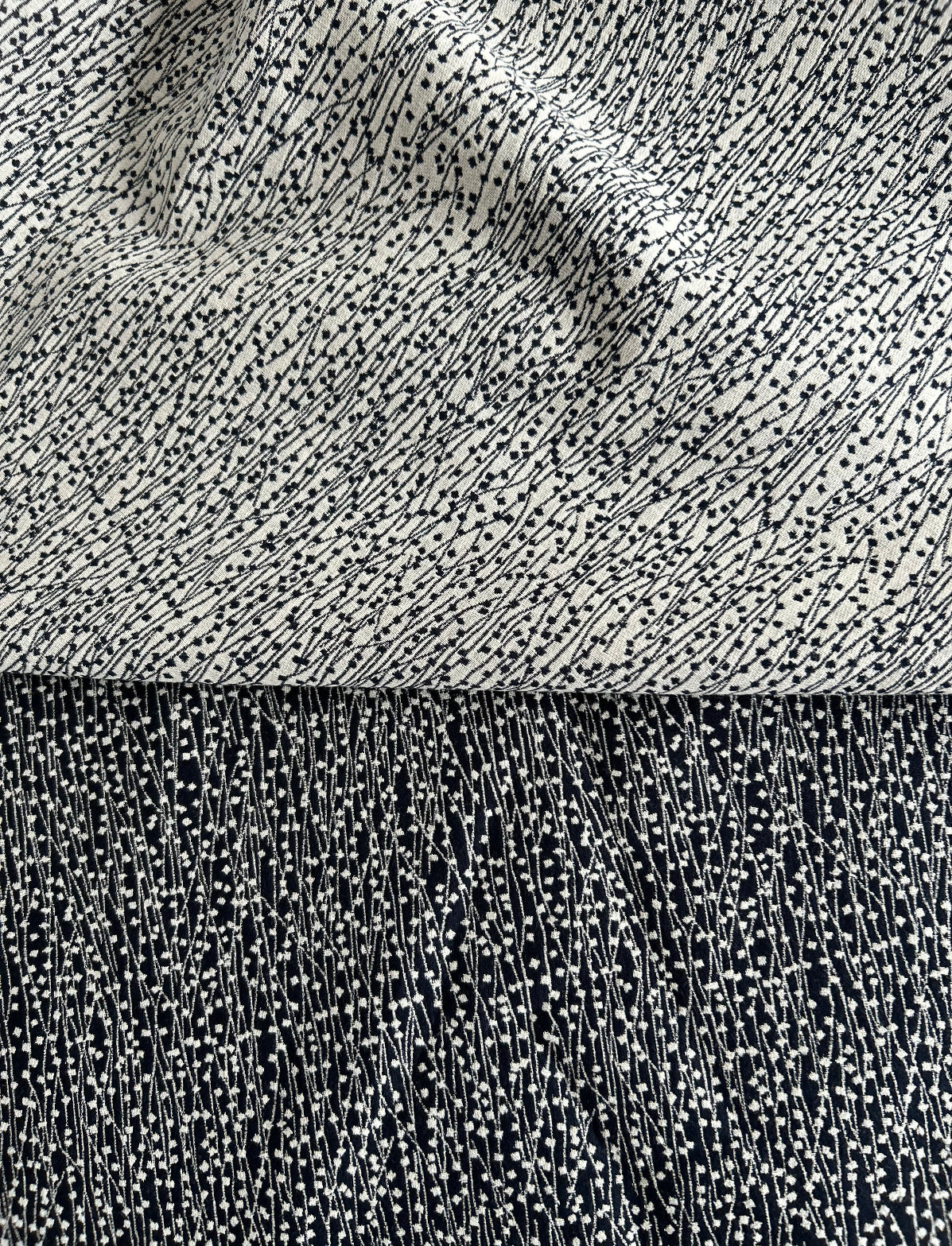 Jacquard Garoa Marinho - R$ 79,90/metro