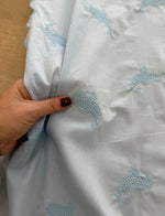 Cambraia Bordada Paisley Azul