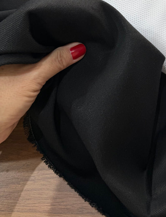 Sarja preto resinado - R$ 69,90/metro