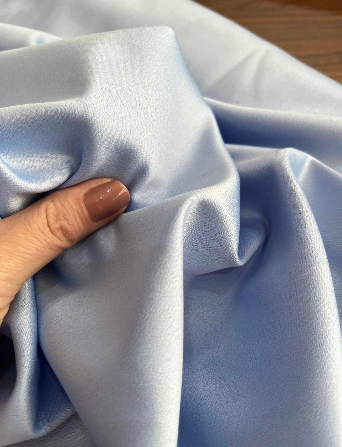 Crepe alfaiataria ( similar ao Patou) de poliéster Azul - de R$ 49,90 por R$ 29,90/metro