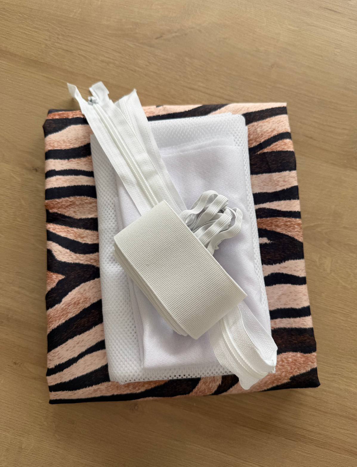 Kit Jaqueta Corta Vento Animal Print 3 - R$ 129,00