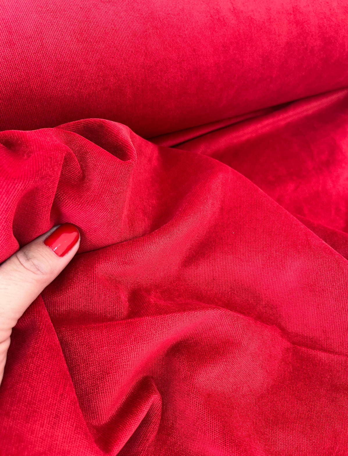 Veludo Cotelê vermelho - R$ 59,90/metro