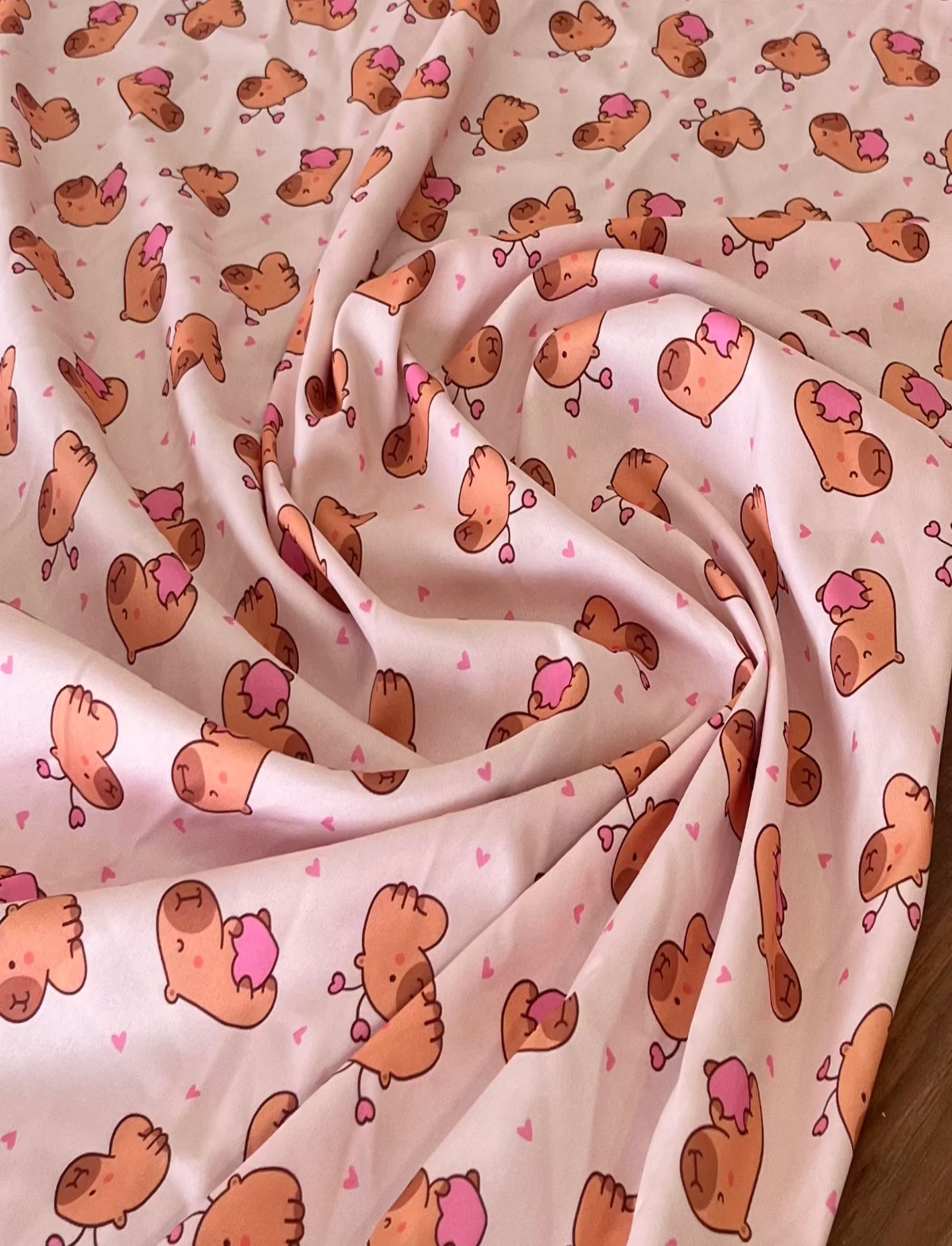 Malha para pijama Capivara fundo Rosa