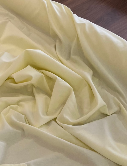 Tricoline Amarelo Manteiga - R$ 39,90/metro