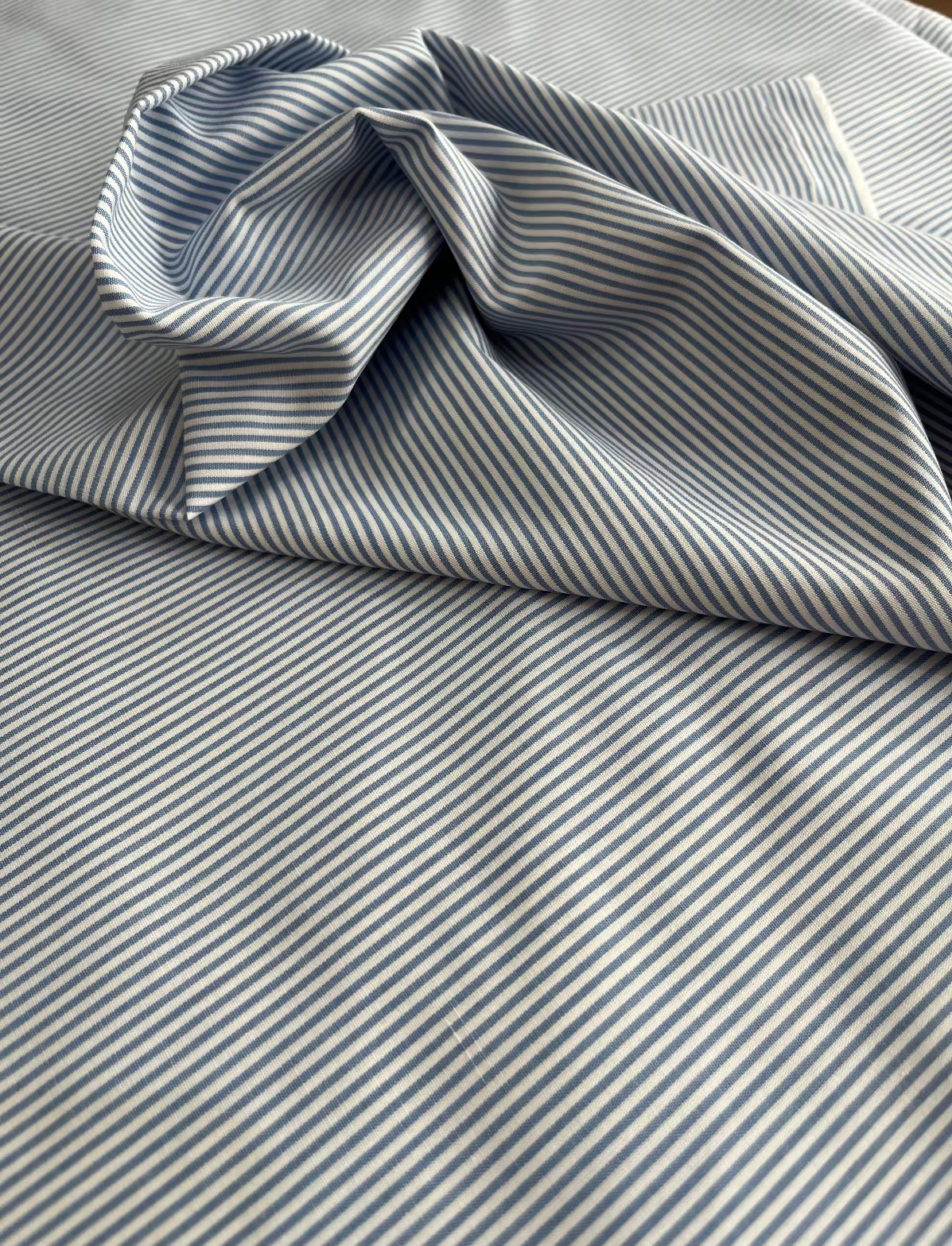 Tricoline Mista Listrada Fio tinto Azul bebê- R$ 39,90/metro