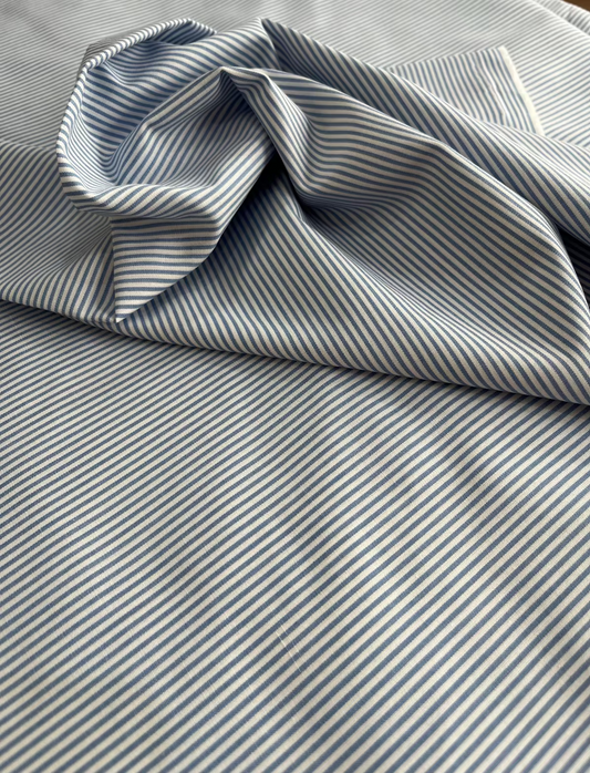 Tricoline Mista Listrada Fio tinto Azul bebê- R$ 39,90/metro