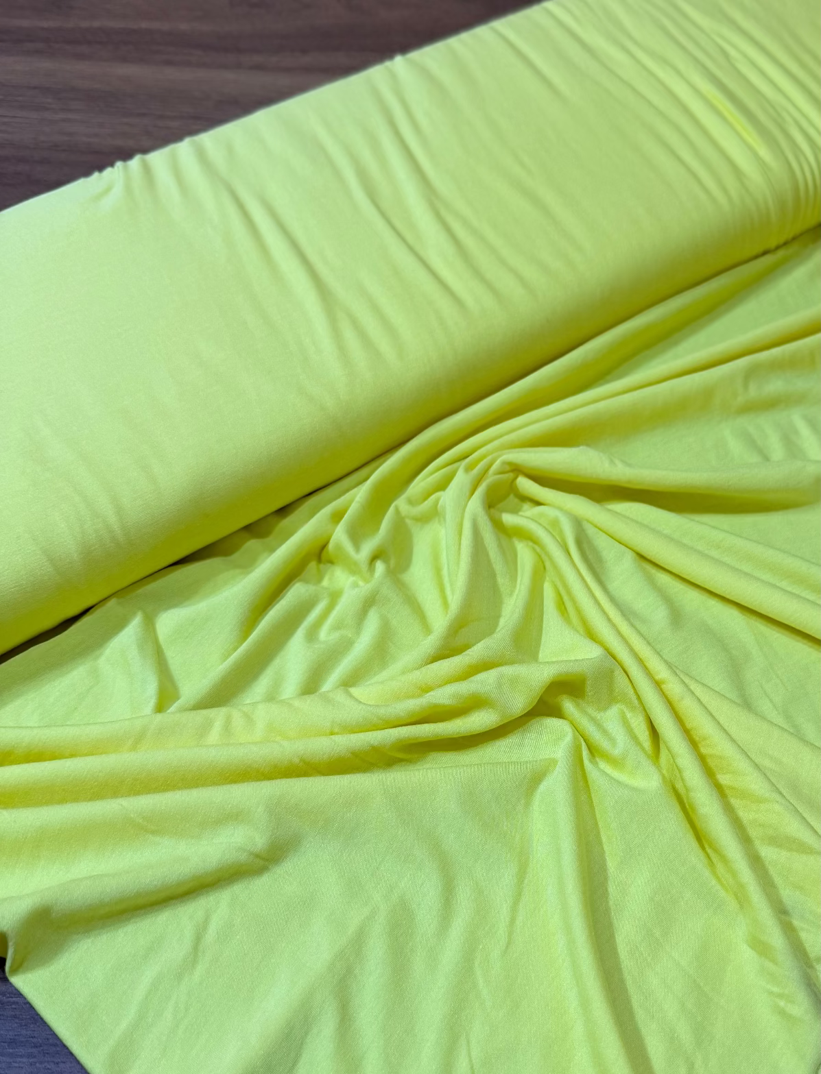 Malha de viscose MVS Amarelo Brasil