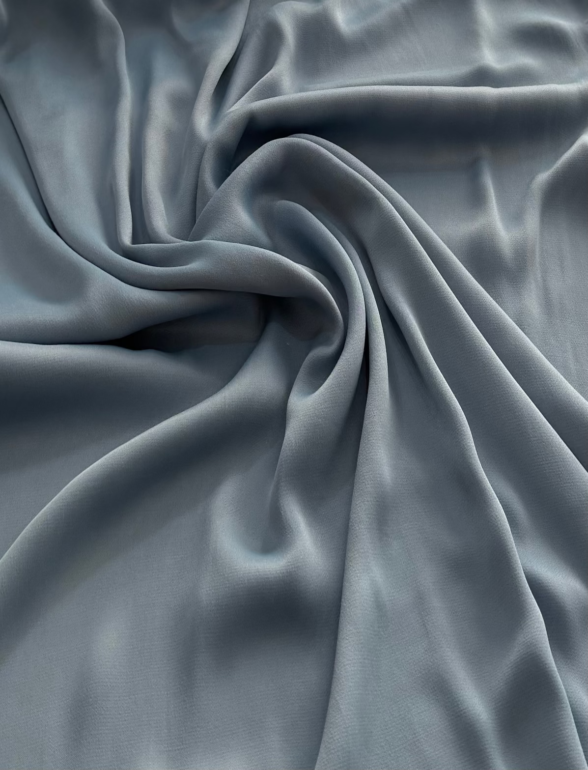 Viscose acetinada encorpada Azul Vintage