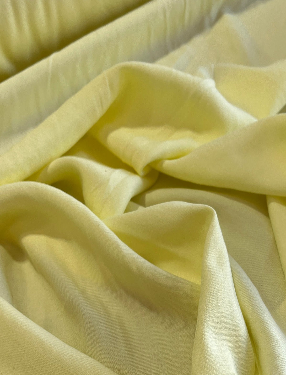 Viscose Lime Yellow- R$ 39,90/metro