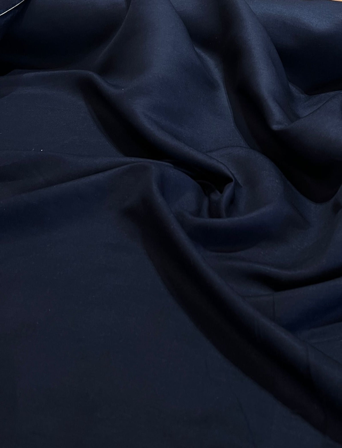 Viscose com Cânhamo,  23% Cânhamo  e 77% Viscose  Ecovero - Azul Marinho - R$ 49,90/metro